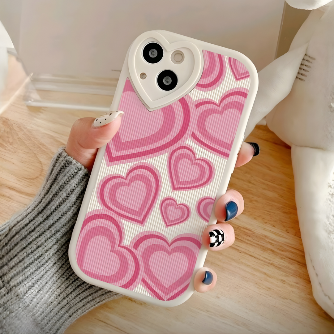 Case Sweet Hearts— Protección de Cámara en Forma de Corazón — Compatible con iPhone 16 Pro